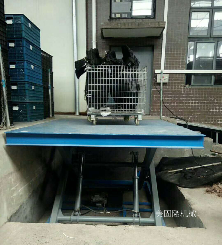 怒江固定式升降货梯厂家